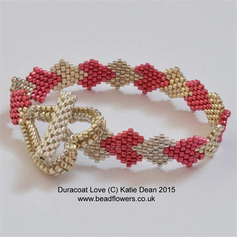 Heart Bracelet Pattern - Beadflowers - by Katie Dean