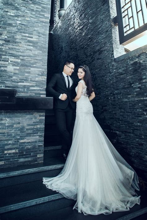 Hot girl cảnh sát đẹp ngọt ngào trong bộ ảnh cưới