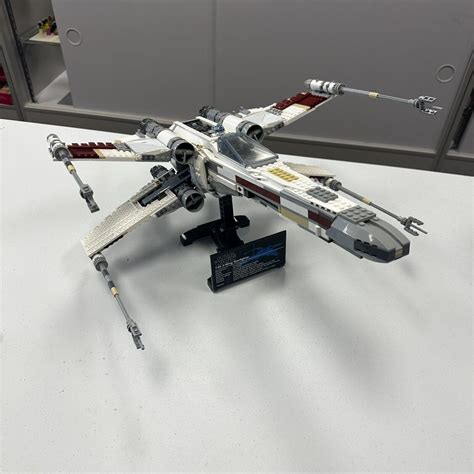 LEGO RED FIVE X WING STARFIGHTER UCS 2ND EDITION 10240 STAR WARS