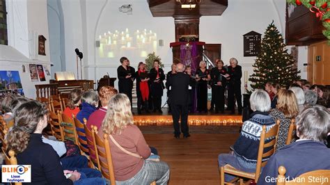 Foto S Optreden Van Singing Stars En Voorhouts Kamerkoor In Kleine Kerk