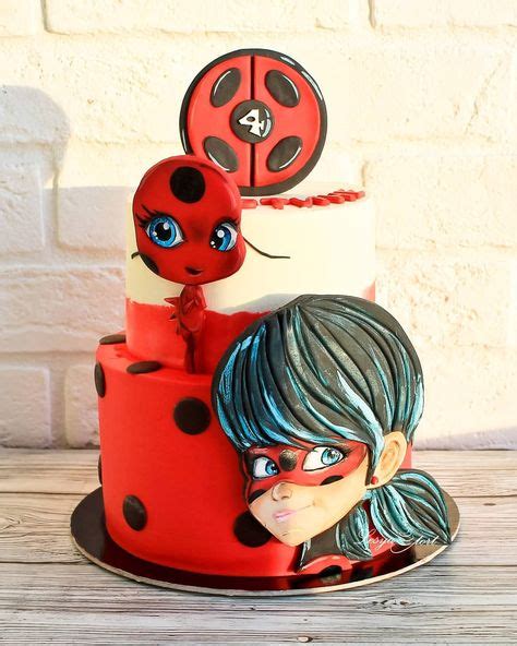 Pin De Elideth Chande En Ladybug Cake Pastel De Ladybug Torta De