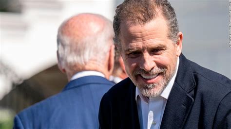 Acusan A Hunter Biden En Causa Por Compra De Arma Cnn Video