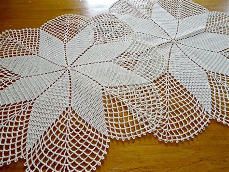 2 Crocheted Doilies Crocheted Doily Ecru Vintage Doilys Doilies Lot F19