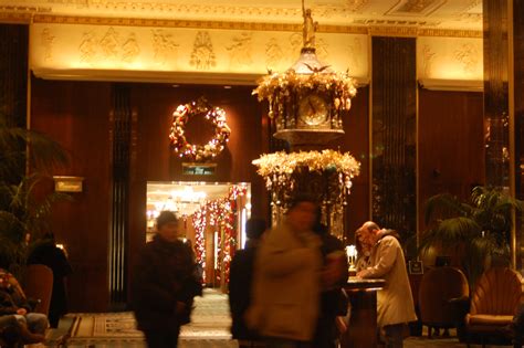 Waldorf Astoria Lobby - Travel is Free