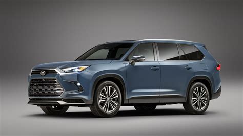 Highlander Vs Grand Highlander Vs Sequoia Toyota Three Row Suv Battle