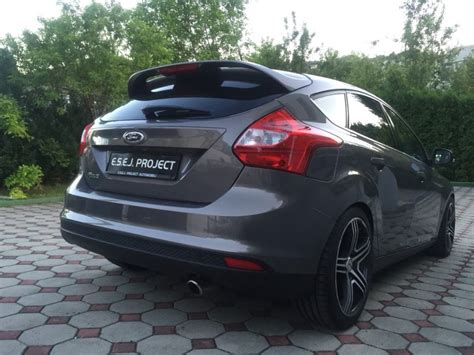 Ford Focus Tdci Navi Titanium Rezervirano God