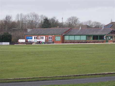 Clitheroe Cricket Club Pavilion © Batandball Cc By Sa20 Geograph