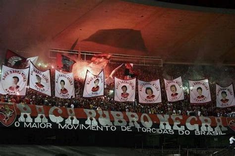 História das torcidas do Flamengo Raça Rubro Negra NAÇÃO RUBRO