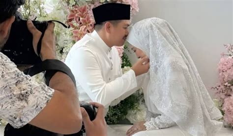 Penyanyi 80 An Suliza Salam Kini Isteri Ahli Perniagaan CariDotMy