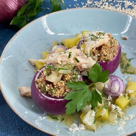 Gefüllte rote Zwiebeln mit Quinoa Rezepte ARD Buffet TV