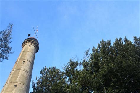 Tour De La D Couverte Sorties De Secours