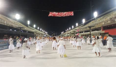 Tr S Escolas De Samba Da S Rie Ouro Abriram Da Temporada Dos Ensaios