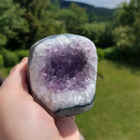 Heilstein Amethyst Druse