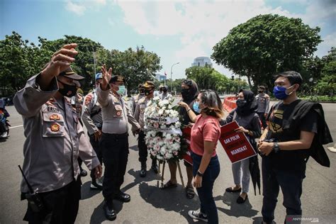 Aksi Protes Pengangkatan Anggota Eks Tim Mawar Antara News