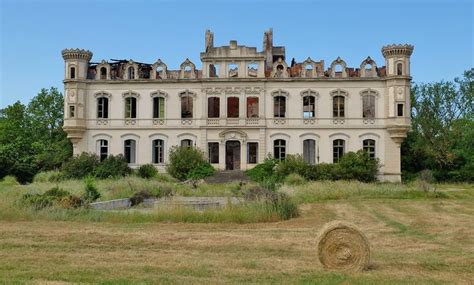 Abandoned Chateau De Frontenac Bram France Aka Chateau Valgros