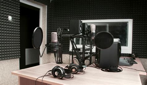 9 Tools and Equipment for Broadcasting High-Quality Radio | Live365