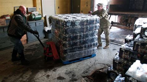 National Guard, Feds Called to Help Get Water to Flint, Michigan, Residents - ABC News