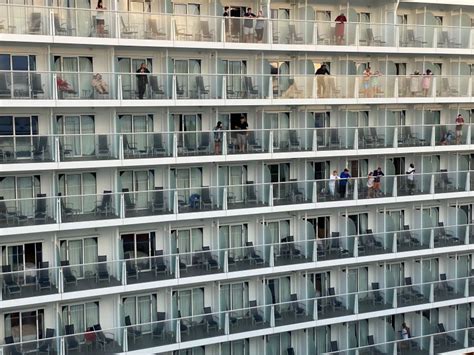 Why You Should Never Go Nude On Your Cruise Balcony Cruzely