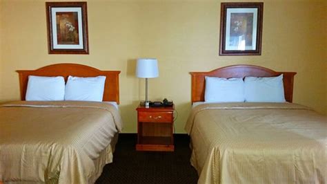 QUALITY INN - Prices & Motel Reviews (Lawrenceburg, TN)