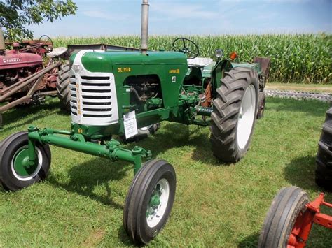 1955 Oliver Super 880 Oliver Tractors Vintage Tractors Tractors