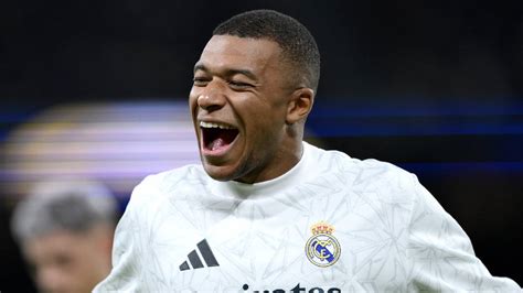 Kylian Mbapp Se Luce Con Golazo En El Real Madrid Vs Alav S