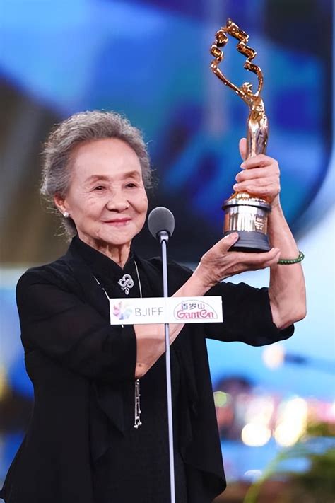 84 Year Old Wu Yanshu Why Won The Tiantan Award For Best Actress And