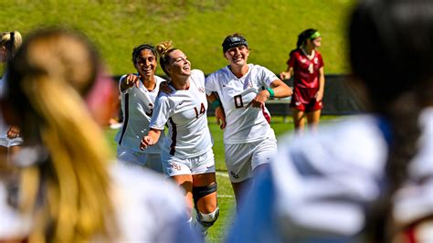 Florida State Takes Over No 1 Spot In Ncaa Womens Soccer Top 25