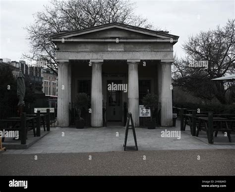 Hyde Park Kiosk Stock Photo - Alamy