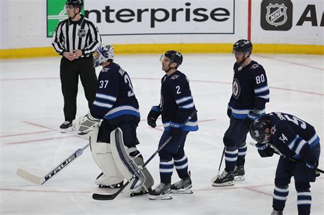 Winnipeg Jets suffer break-in, threat from adversity | Winnipeg Sun