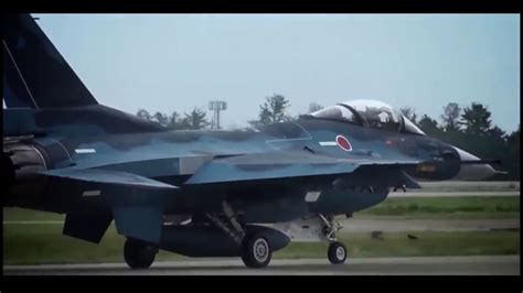 Japan F-2 fighter jet airshow - YouTube