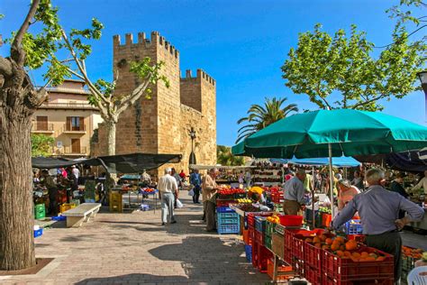 Visit Mallorca S Markets Through Its Weekly Calendar Garden Hotels