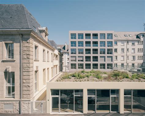 Gallery of 19 Collective Housing Units / Atelier 56S - 1