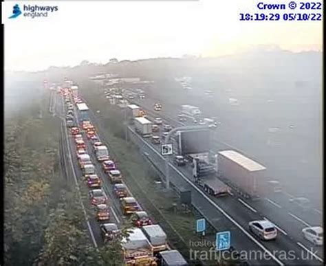 Live M25 Updates Six Miles Of Traffic And Hour Long Delays After