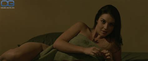 Adelaide Kane Nude Pictures Photos Playboy Naked Topless Fappening