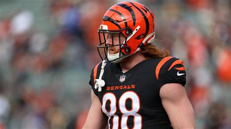 Bengals Tight End Hurst Cleared For Afc Title Game Vs Chiefs Tianren