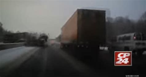 18 Wheeler Crashes Into Oncoming Traffic Dashcam Accidents