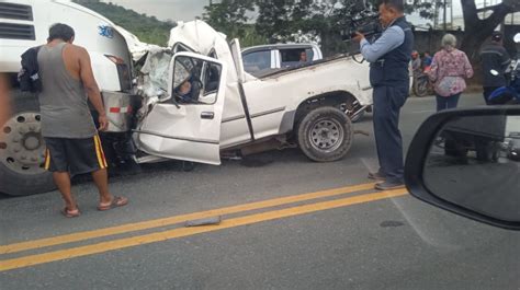 Cuatro Fallecidos Tras Choque En El Km De La V A A Daule