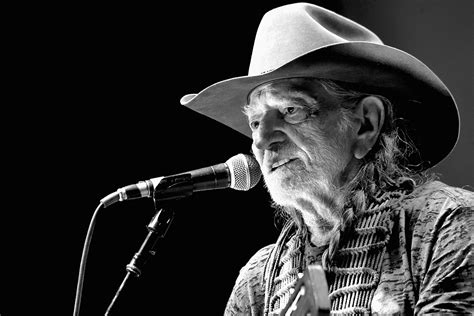 Country Music Says 'Happy Birthday' to Willie Nelson [Watch]