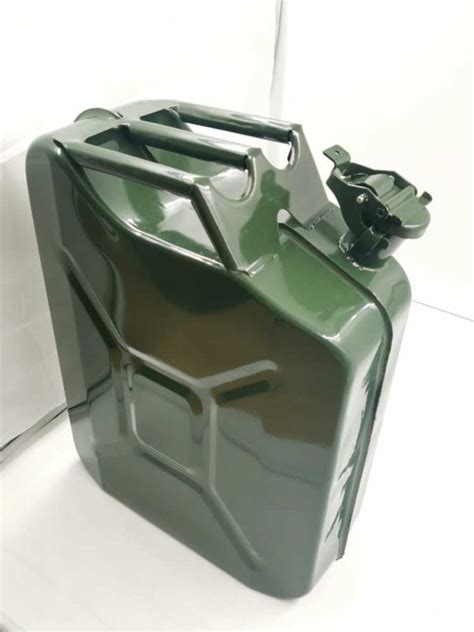 Купить Канистра метал. 20л. по лучшей цене с доставкой - GraDis25.ru