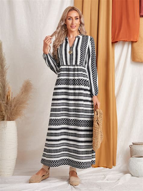 Emery Rose Notch Neck Geo Striped Print Lantern Sleeve Dress