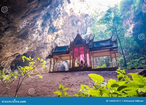 Royal Pavilion in the Phraya Nakhon Cave, Beautiful Palace Inside the ...