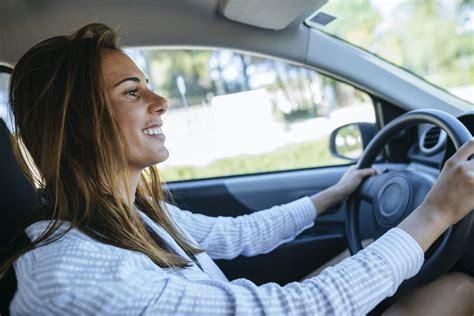 Cómo Ahorrar Gasolina Con Una Conducción Eficiente Blog Del Grupo Cajamar