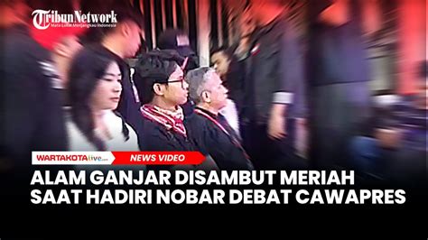 Alam Ganjar Disambut Meriah Saat Hadiri Nobar Debat Cawapres Di Rumah