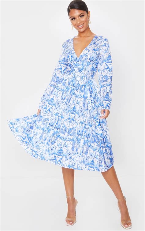 Blue Porcelain Long Sleeve Pleated Midi Dress Dresses Prettylittlething Uae