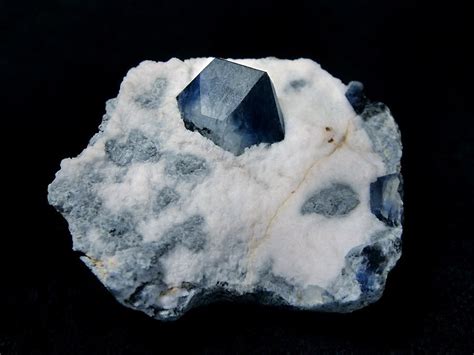 Mineralatlas Lexikon - Benitoit