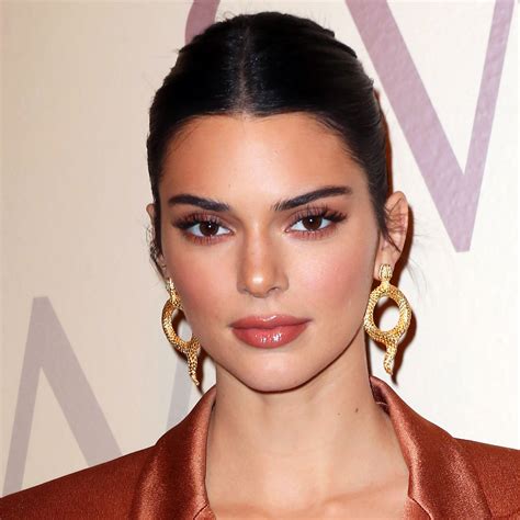 Kendall Jenner Flaunts Her Toned Physique In A Bedazzled String Bikini