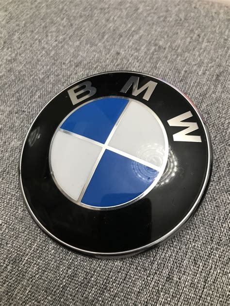 BMW E46 X5 E53 E60 E65 E81 E87 E90 E91 Plakette Motorhaube