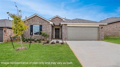 New Homes in Sara Park Station | Mustang, OK | D.R. Horton