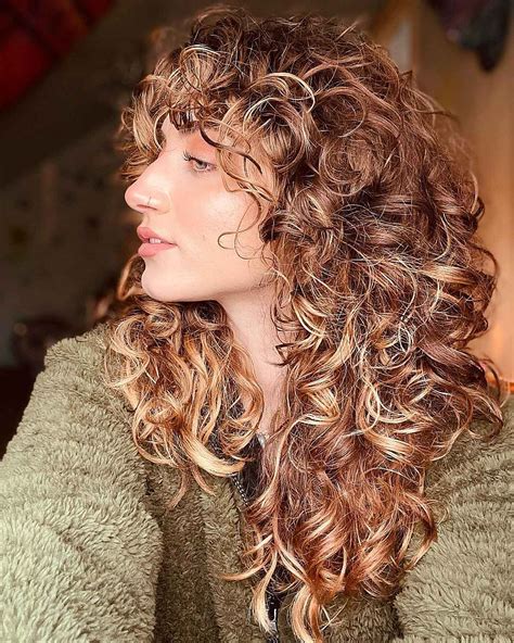 25 Best Haircut Ideas For Long And Layered Curly Hair