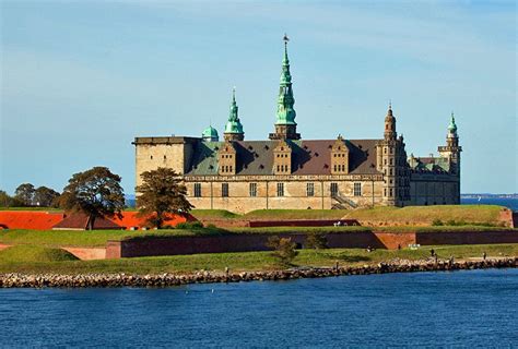 11 Top Attractions & Things to Do in Helsingor | PlanetWare